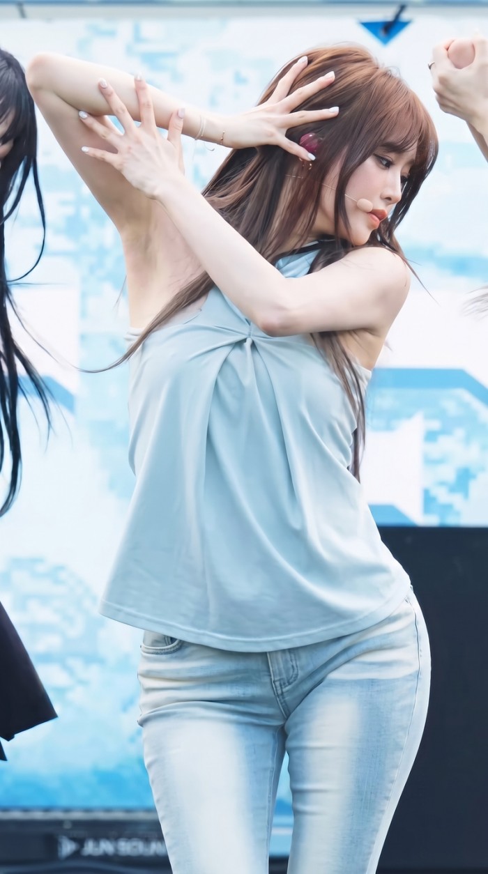 aaf0b02c2568b2104aaaaab21bc2e90f_1782901101_9611.jpeg